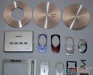 批发遥控器铝质面板镀金装饰面板 五金配件市场的璀璨明珠